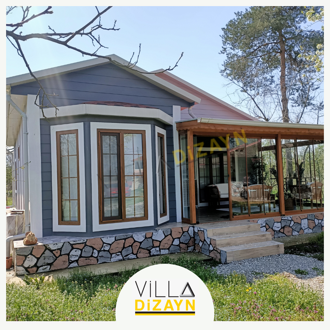 Düzce'de lüks ahşap desen kaplamalı prefabrik villa